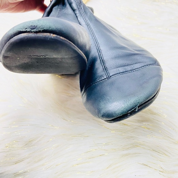 Isabel Marant•black leather ‘detchel’ ankle boots with vibram soles size 38 US 8 - Picture 9 of 11